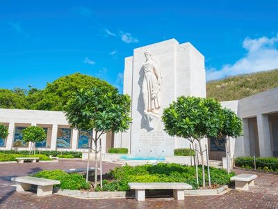 9 Tips for Visiting Hawaii’s Punchbowl