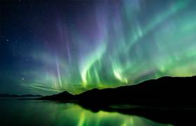 Alaska-aurora-lights-rainbow