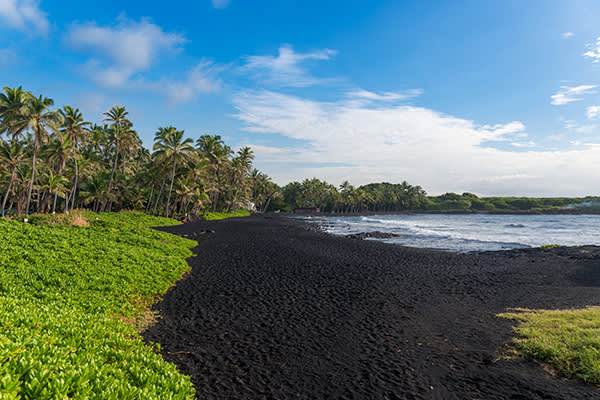 600x400-Punaluu-Hawaii