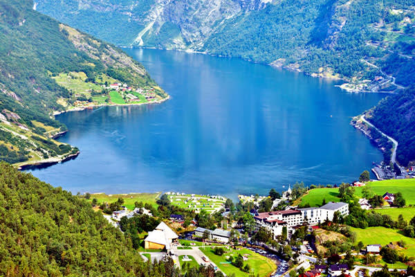 BRCR-Geiranger-Norway-fjord-600x400