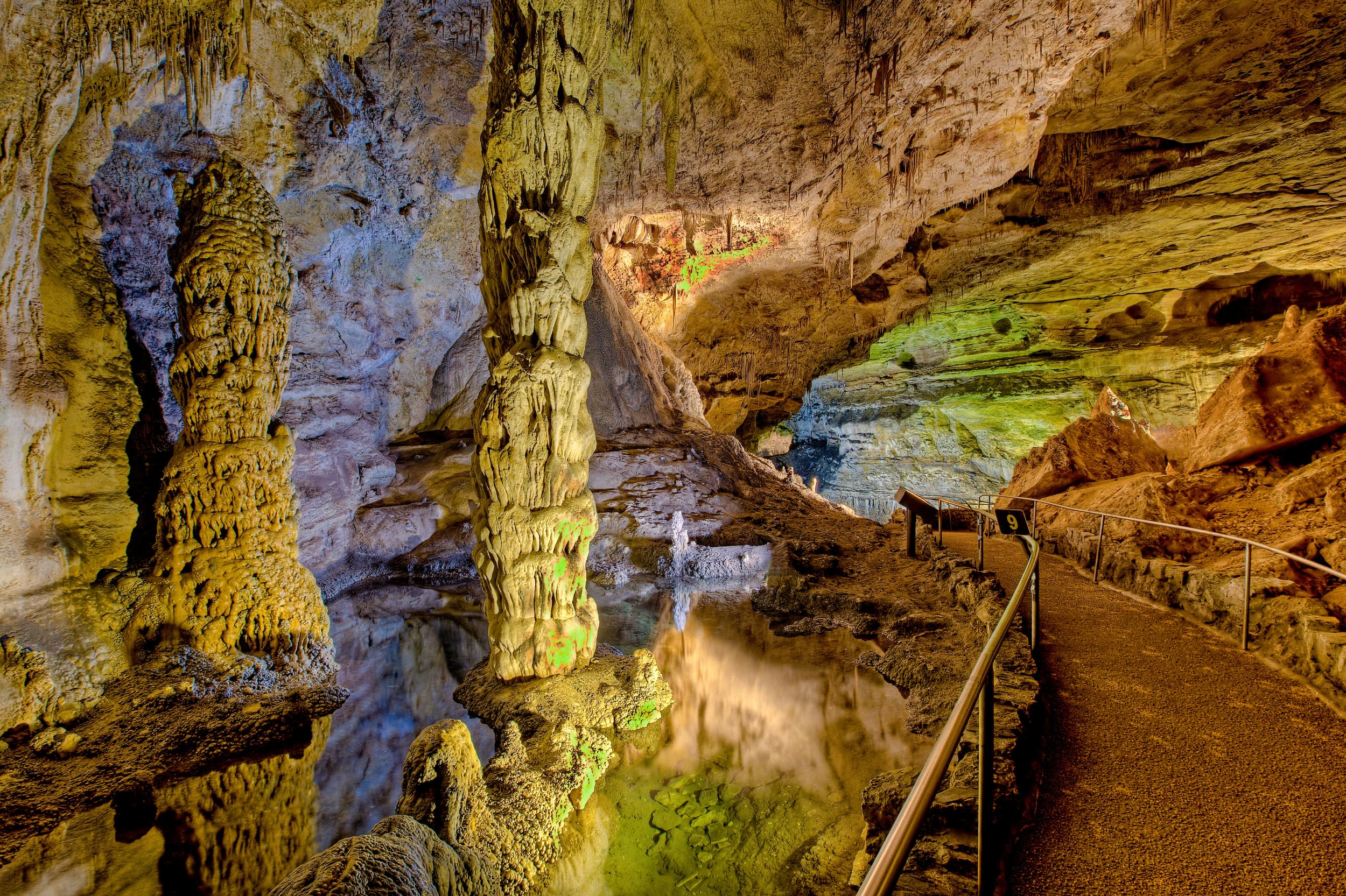 Carslbad Cavern