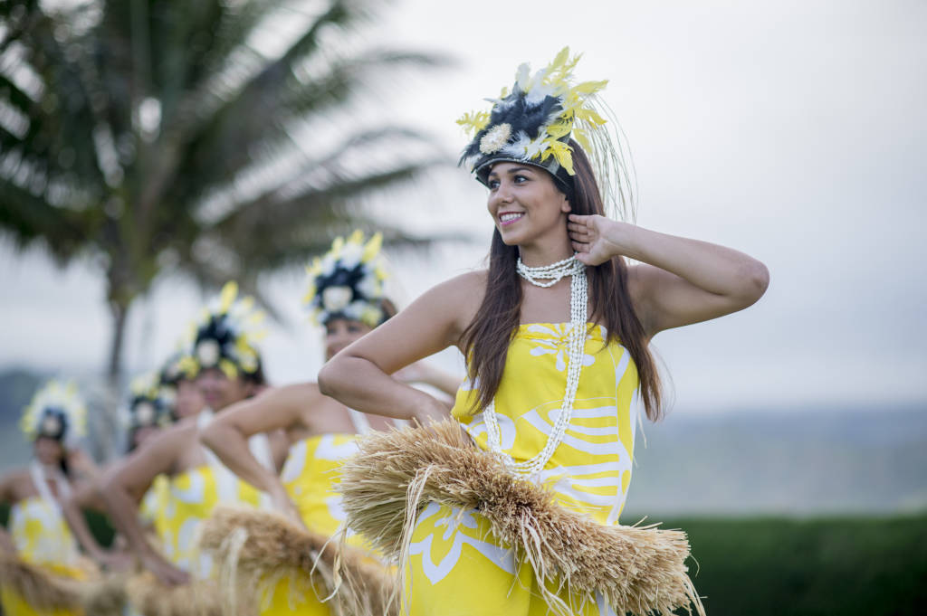 Hawaiian Customs: 10 Dos and Don’ts for Visiting Hawaii