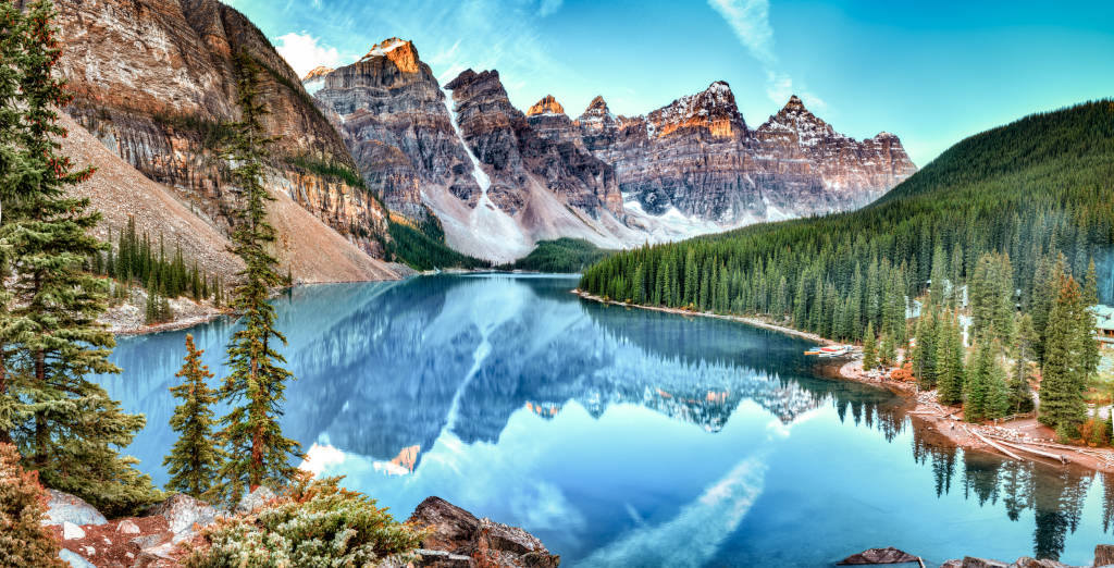 Moraine lake panorama in Banff National Park, Alberta, Canada