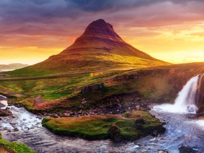 Enchanting Iceland Tour