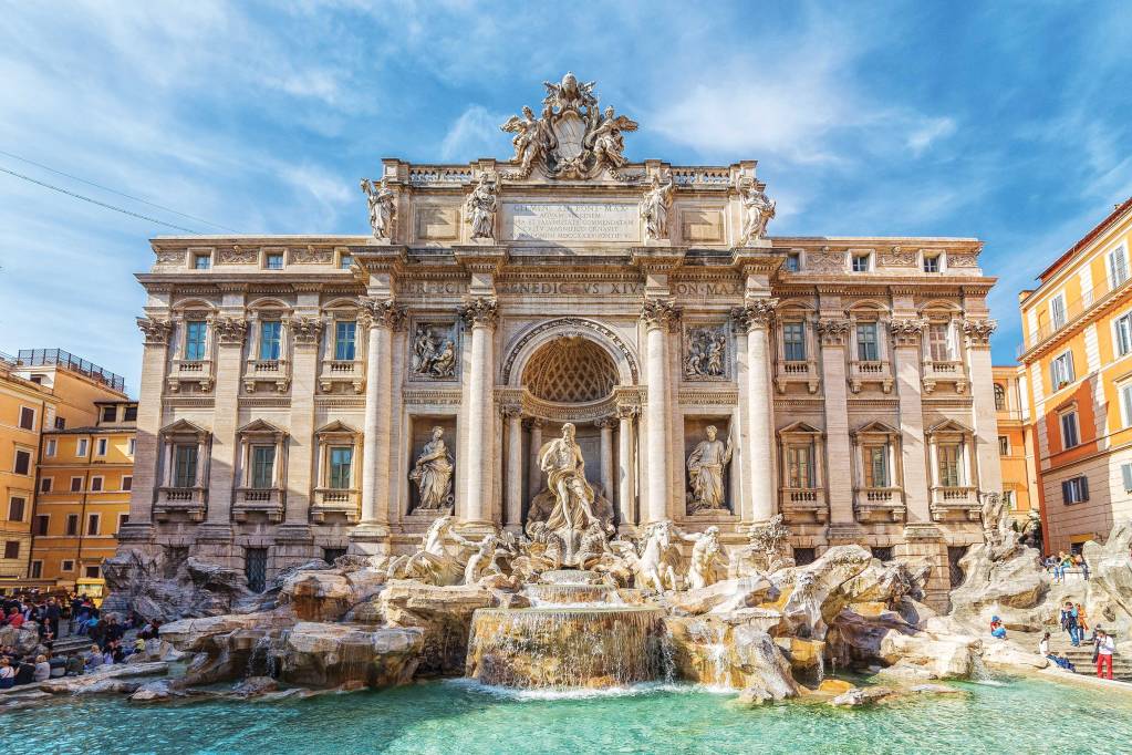 Trevi_Fountain_Rome_Italy