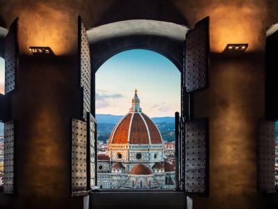 View-Florence-Duomo-Basilica-di-Santa-Maria-del-Fiore-Florence-Italy