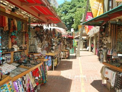 Taking Home A Bit of Hawaii: Hawaii’s Best Souvenirs