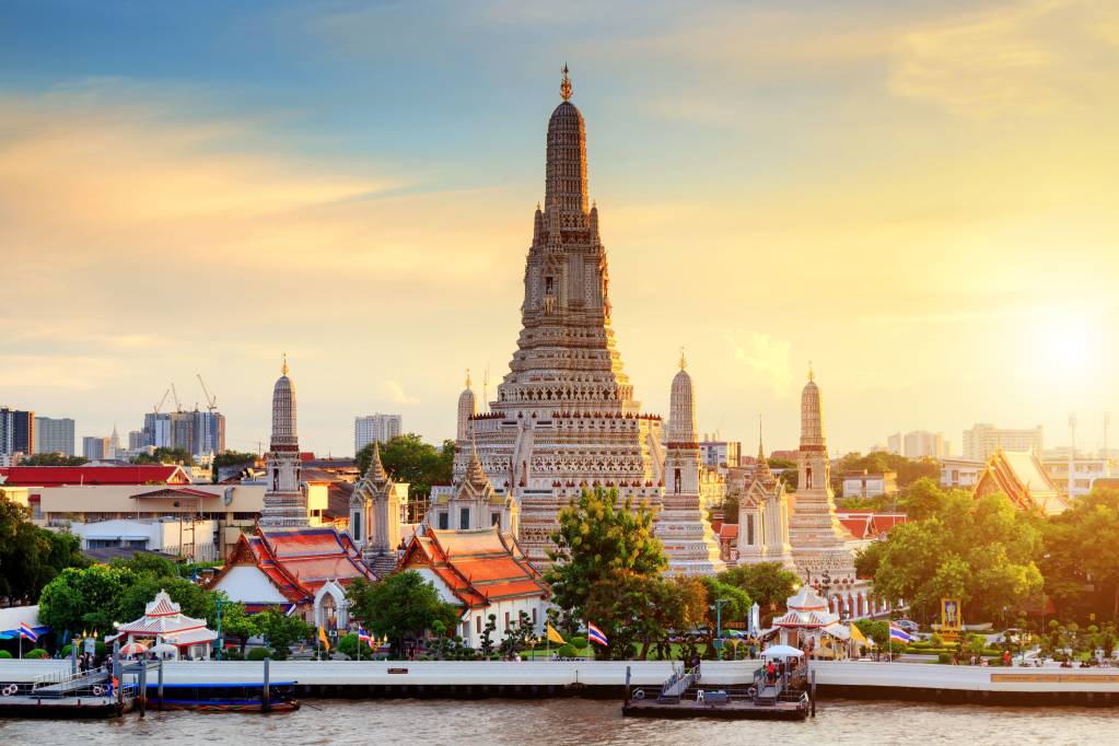 10 Must-See Temples In Thailand