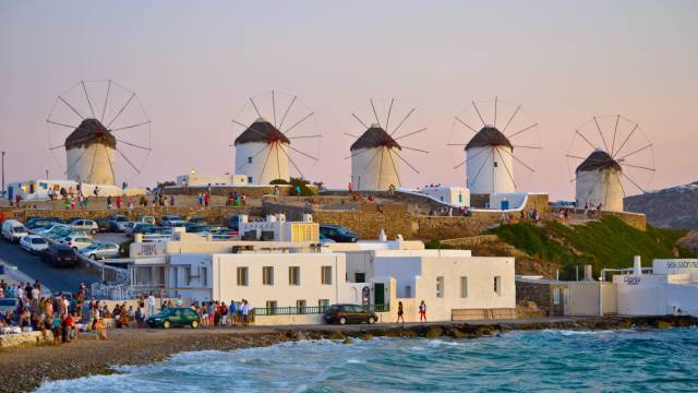 WINDMILLS Mykonos