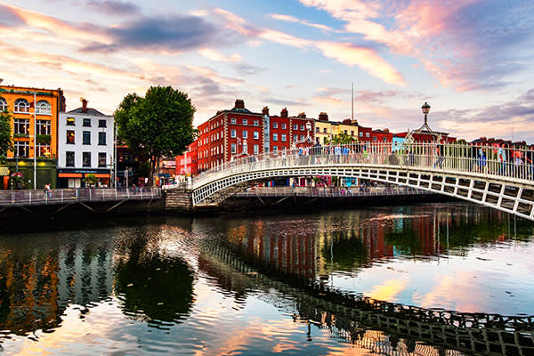 Picture of Penny Bridge in Dublin, Ireland.