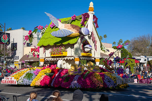 ymt-vacations-rose-parade-5-tips